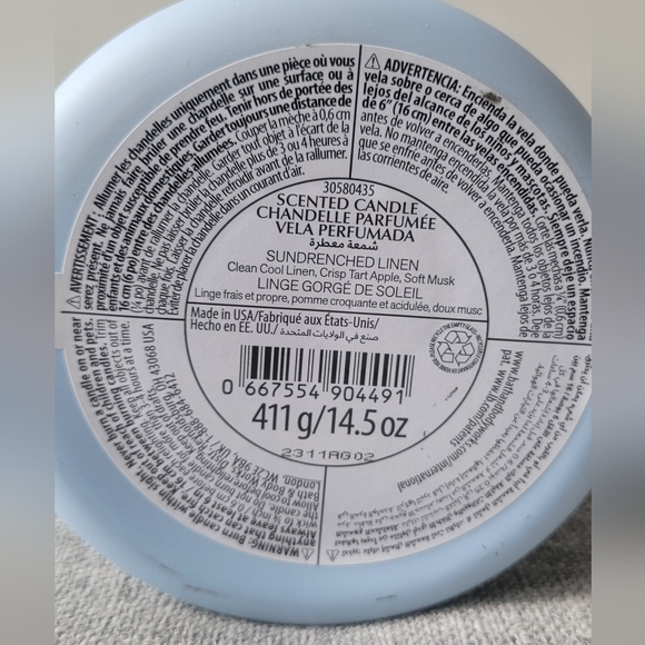 Bath & Body Works Candle - Picture 4 of 4